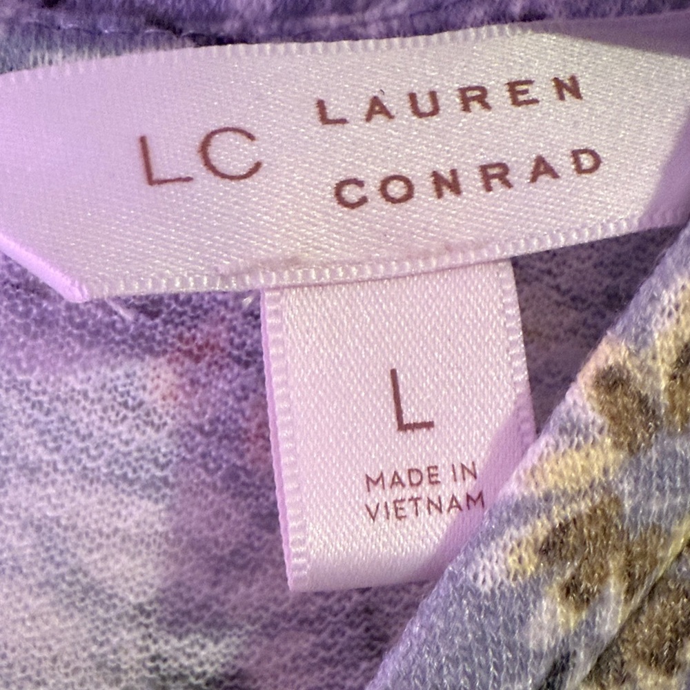 LC Lauren Conrad Floral Short Sleeve Top - Lavender and Pink - Picture 2 of 5